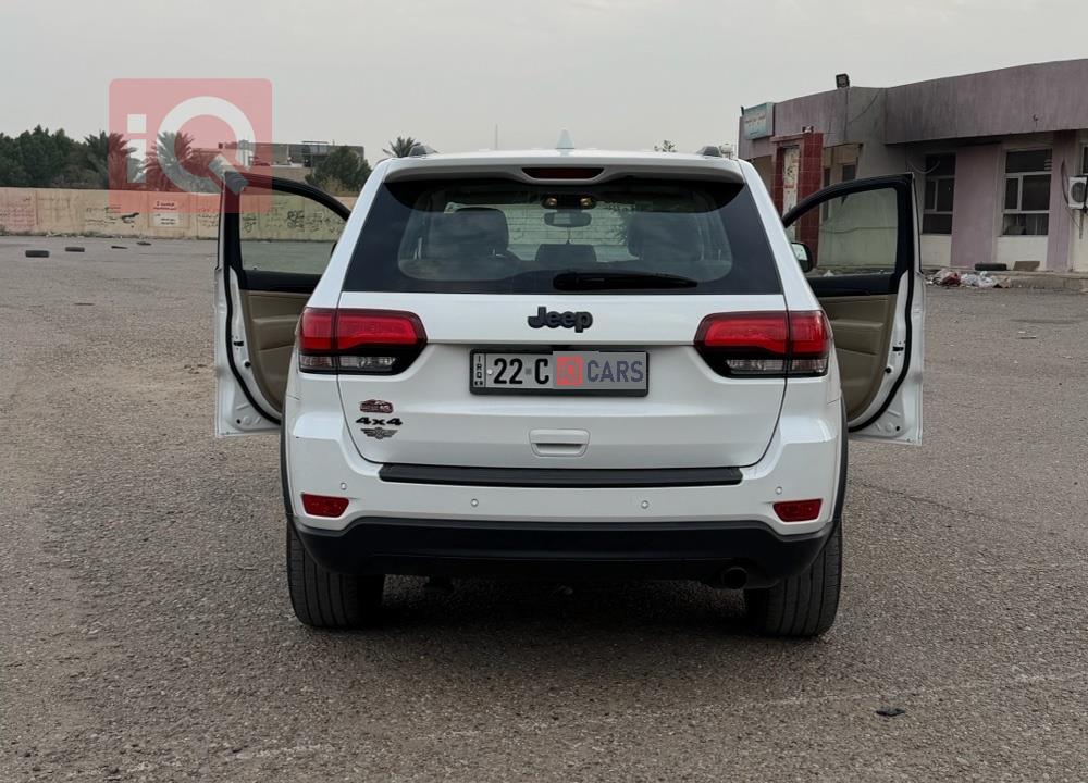 جيب جراند شيروكي